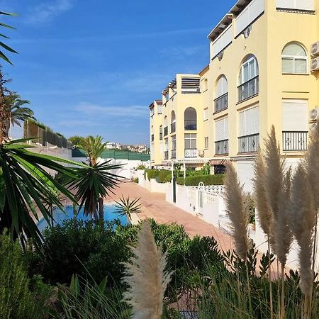 Appartement Casa De Kosma à Torrevieja Extérieur photo