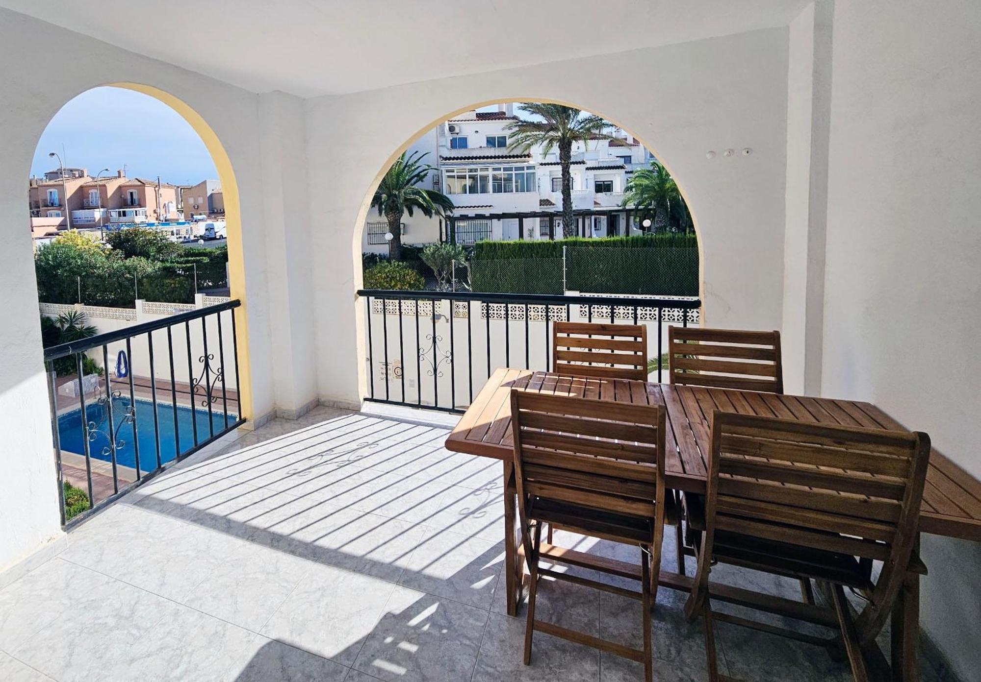 Appartement Casa De Kosma à Torrevieja Extérieur photo